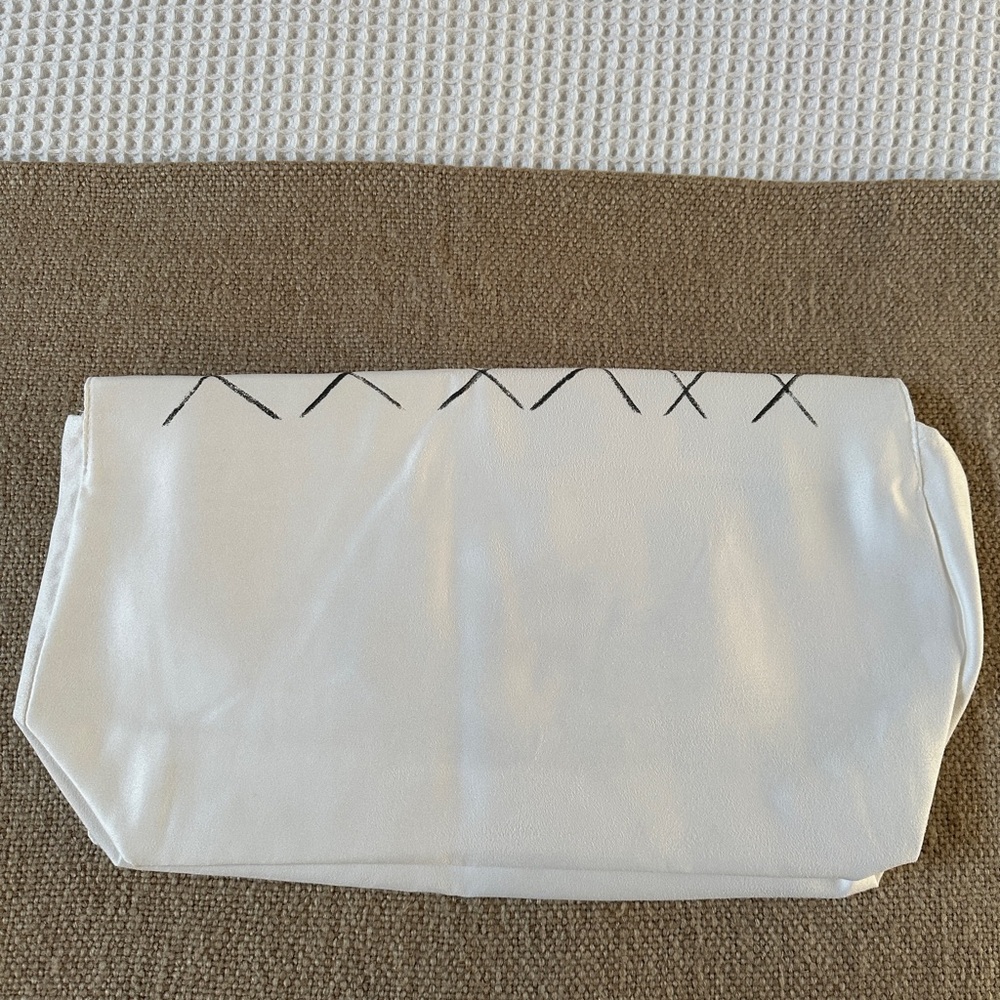 NWT Authentic Chanel Karl Lagerfeld ICOT3 Dust Bag - Picture 5 of 10